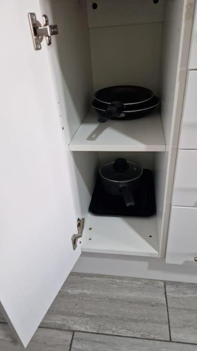 2 Bedroom Apartment Near Station 伦敦 外观 照片